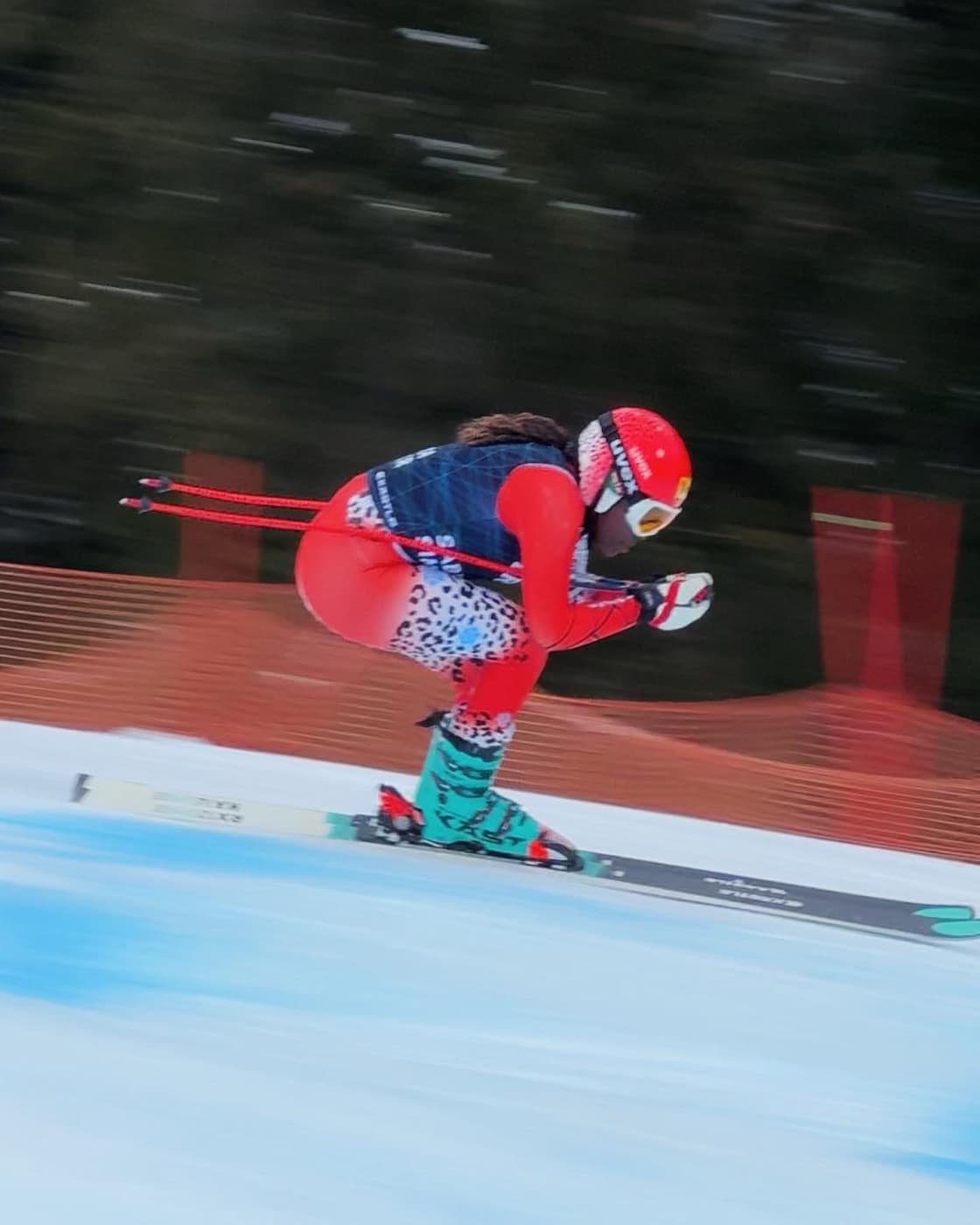 Sabrina Simader tucked in a downhill at speed